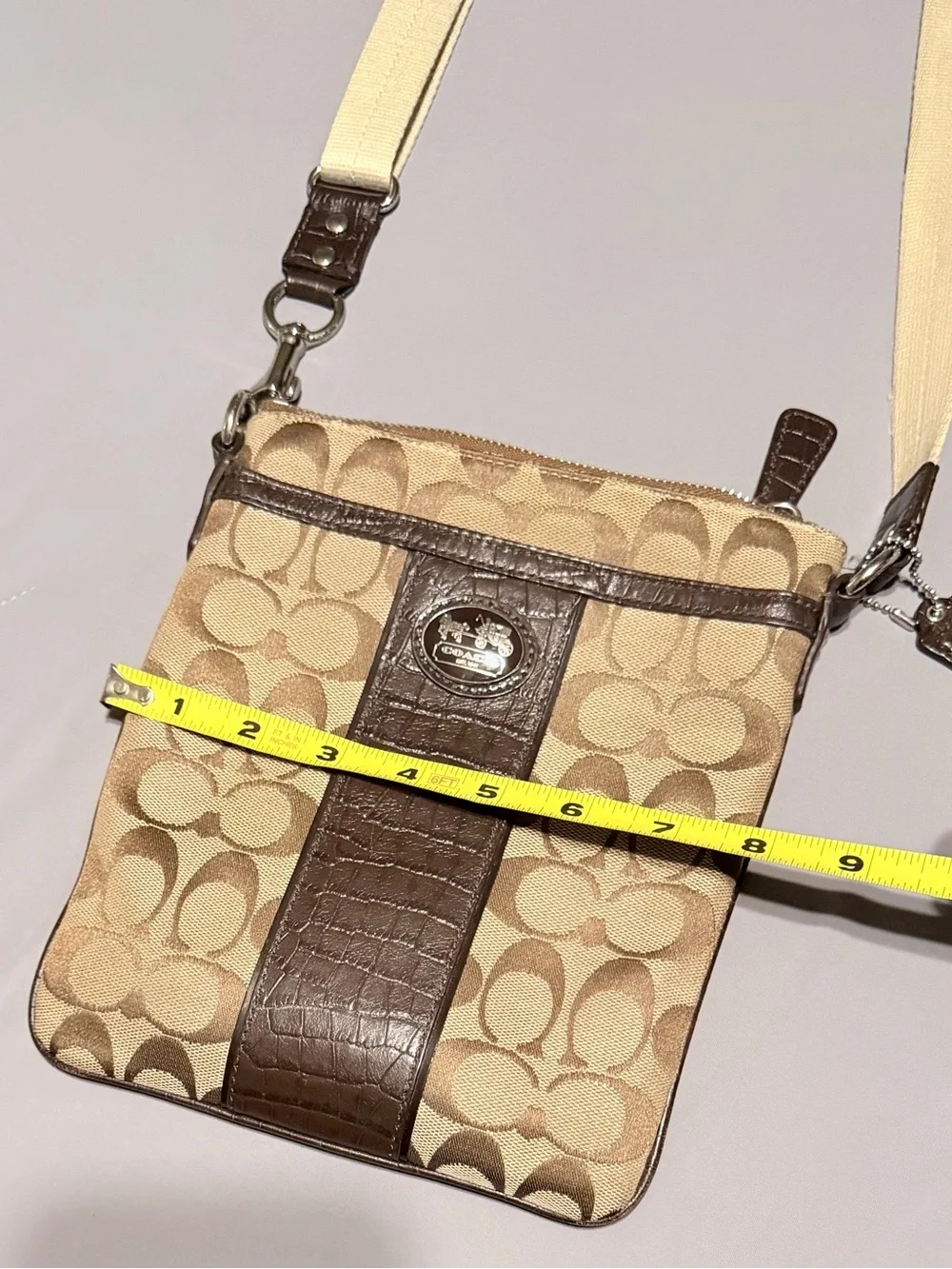 Coach ✨Classic✨ Khaki and Brown Signature Crossbody with Leather Trim